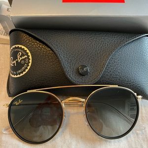 BRAND NEW, NEVER WORN Ray-Ban Sunglasses!